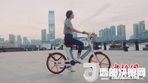 摩拜發(fā)布“摩拜助力車”。供圖