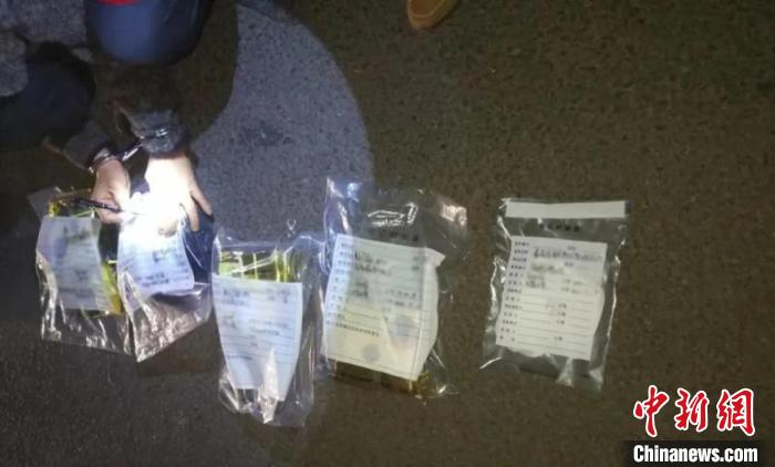 圖為云南警方查獲的毒品?！≡颇鲜」矎d供圖 攝