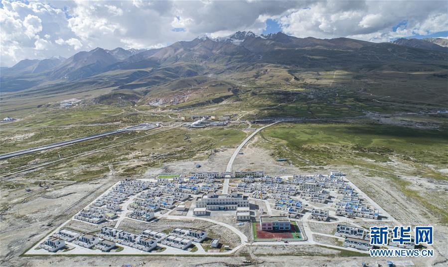 （新華全媒頭條·走向我們的小康生活·圖文互動）（1）扎西德勒，我們的新家園——西藏易地扶貧搬遷搬出幸福美好新生活