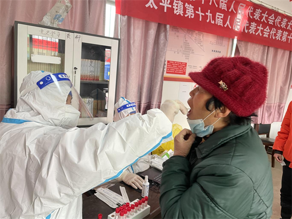 “疫”線(xiàn)十二時(shí)辰 集結(jié)了他們最好的樣子_fororder_圖片4